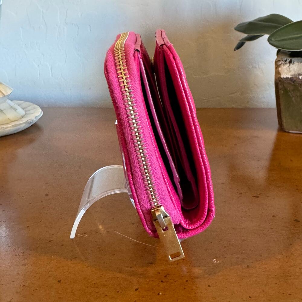Saint Laurent YSL Quilted Compact Wallet Pink Leather - Picture 4 of 14